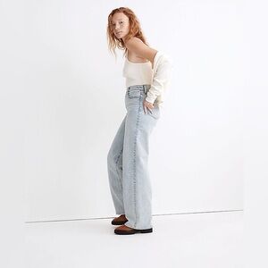 Superwide-Leg Jeans in Hollyhurst Wash 28